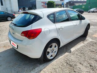 2012 Opel Astra J, белый, 630000 рублей, вид 5