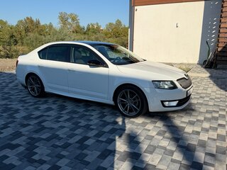 2016 Skoda Octavia III (A7), белый, 1530000 рублей, вид 2
