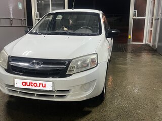 2017 Lada (ВАЗ) Granta I, белый, 400000 рублей, вид 4