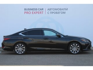 2019 Lexus ES 250 VII, чёрный, 3440000 рублей, вид 4