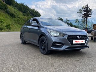 2017 Hyundai Solaris II, серый, 980000 рублей, вид 3