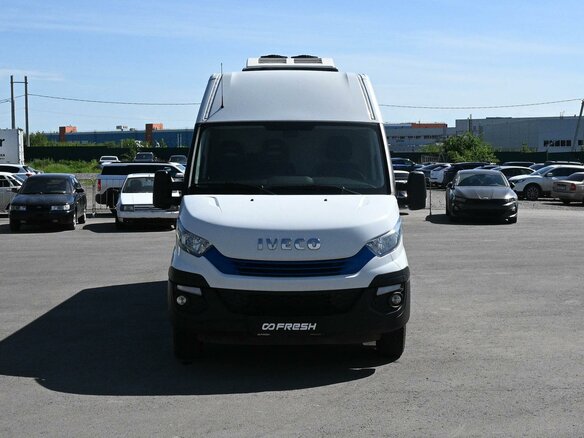 2019 Iveco Daily, белый, 3670000 рублей - вид 2