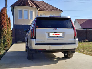 2018 Cadillac Escalade IV, белый, 5800000 рублей, вид 5