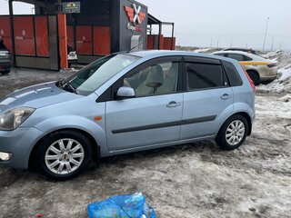 2007 Ford Fiesta Mk5, голубой, 400000 рублей, вид 4