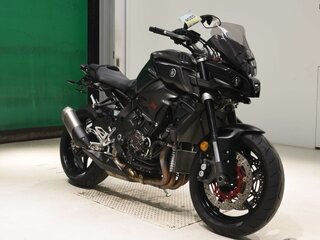 2018 Yamaha MT-10, чёрный, 1102000 рублей, вид 3