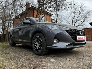 2022 Hyundai Solaris II Рестайлинг, серый, 1680000 рублей, вид 1