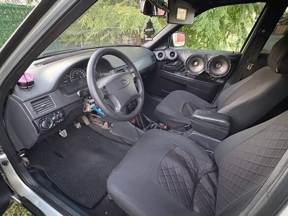 2012 Lada (ВАЗ) Priora I, серебристый, 400000 рублей - вид 12