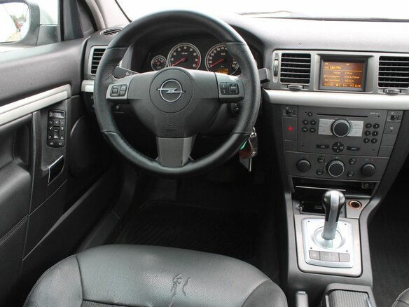 2007 Opel Vectra C Рестайлинг, серебристый - вид 15