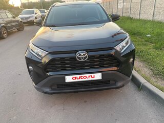 2021 Toyota RAV4 V (XA50), чёрный, 3200000 рублей, вид 1
