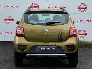 2017 Renault Sandero Stepway II, золотистый, 939000 рублей, вид 4