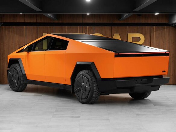2024 Tesla Cybertruck Cyberbeast, оранжевый, 18500000 рублей - вид 12