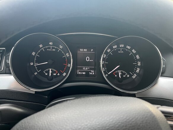 2013 Skoda Superb DSG II Рестайлинг, чёрный, 1000000 рублей - вид 5
