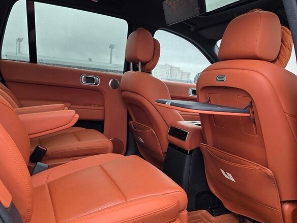 2024 Li Auto (Lixiang) L9 52.3 kWh I Рестайлинг, чёрный, 7500000 рублей - вид 8
