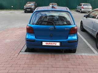 2003 Toyota Yaris I Рестайлинг, синий, 280000 рублей, вид 3