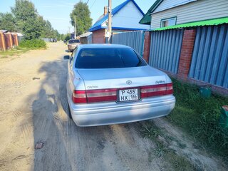 1996 Toyota Crown X (S150), серый, 510000 рублей, вид 3