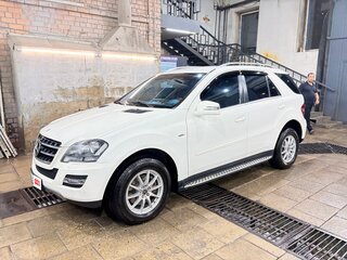 2011 Mercedes-Benz M-Класс 350 II (W164) Рестайлинг, белый, 1370000 рублей, вид 4