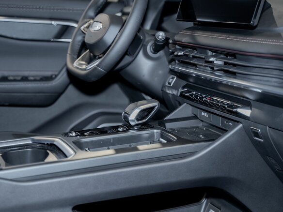 2026 Geely Okavango I Рестайлинг, белый, 4085990 рублей - вид 16
