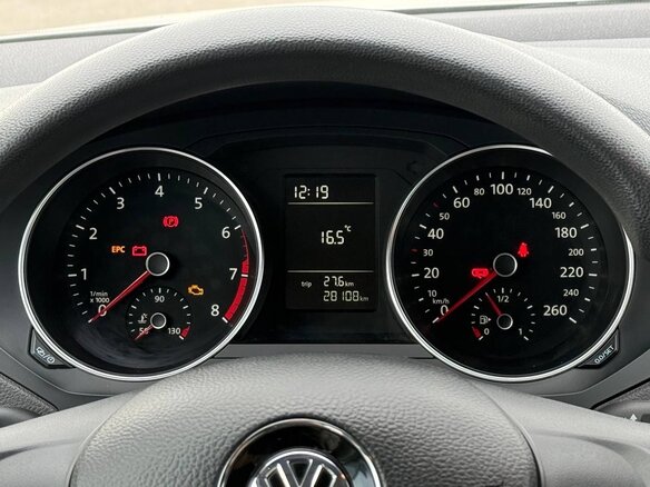 2015 Volkswagen Jetta VI Рестайлинг, серебристый, 1099000 рублей - вид 7