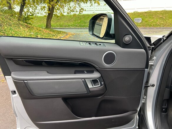 2018 Land Rover Discovery V, серый, 3110000 рублей - вид 30