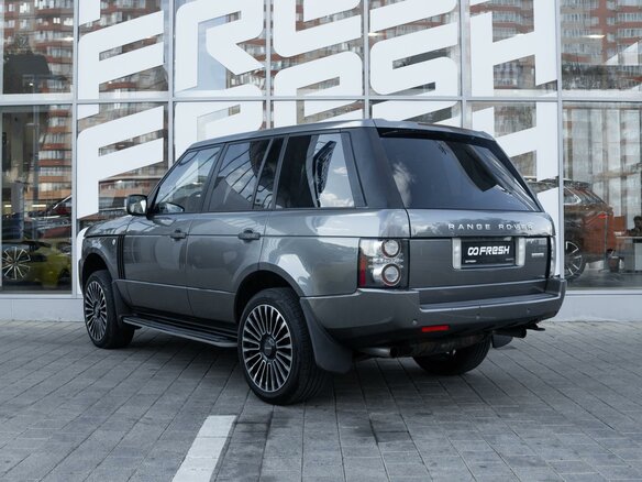2009 Land Rover Range Rover Supercharged III Рестайлинг 2, серый, 1220000 рублей - вид 1