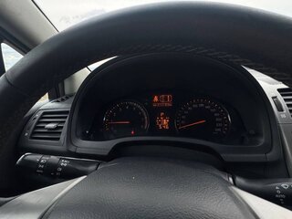2010 Toyota Avensis III, красный, 1180000 рублей, вид 3