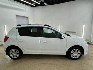 2018 Renault Sandero II, белый, 769000 рублей, вид 4