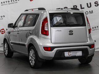 2012 Kia Soul I Рестайлинг, серебристый, 809000 рублей, вид 2