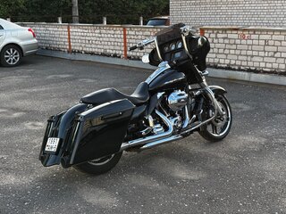 2014 Harley-Davidson Street Glide, чёрный, 1110000 рублей, вид 3
