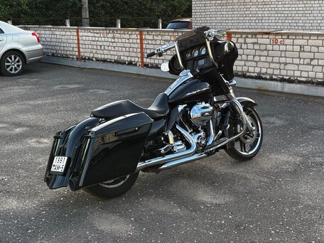 2014 Harley-Davidson Street Glide, чёрный, 1110000 рублей, вид 3