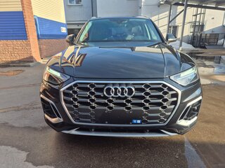 2024 Audi Q5 L 40 TFSI II (FY) Рестайлинг, чёрный, 4980000 рублей, вид 1