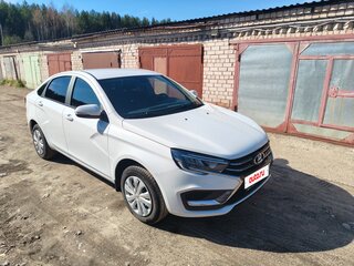 2024 Lada (ВАЗ) Vesta I Рестайлинг (NG), белый, 1330000 рублей, вид 3