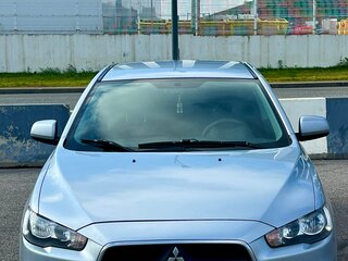 2014 Mitsubishi Lancer X Рестайлинг, серебристый, 910000 рублей, вид 1
