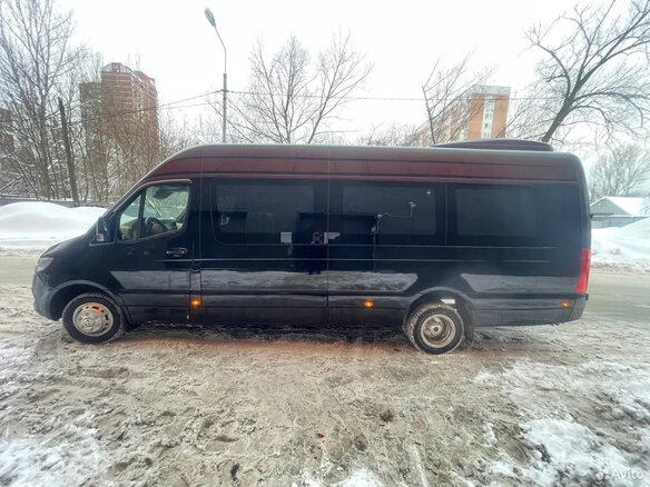 2019 Mercedes-Benz Sprinter, чёрный, 8500000 рублей - вид 1