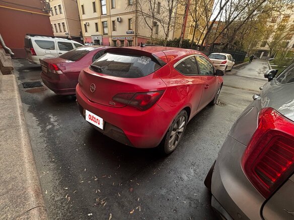 2012 Opel Astra GTC J Рестайлинг, красный, 790000 рублей - вид 1