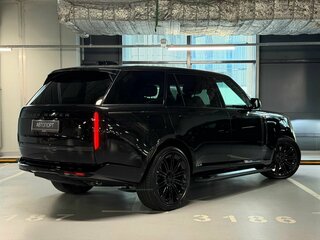 2026 Land Rover Range Rover P530 MHEV Long V, чёрный, 26990000 рублей, вид 4
