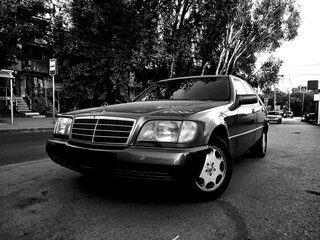 1993 Mercedes-Benz S-Класс 500 III (W140), серый, 2250000 рублей, вид 1