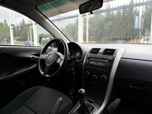 2008 Toyota Corolla X (E140, E150), серебристый - вид 8