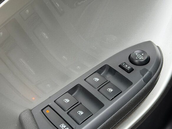 2013 Chevrolet Volt I, чёрный, 1045000 рублей - вид 31