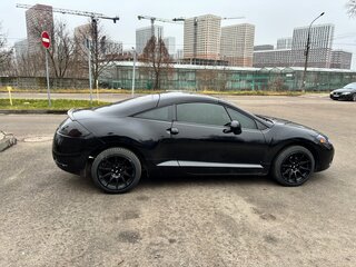 2005 Mitsubishi Eclipse IV, чёрный, 690000 рублей, вид 5