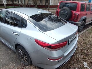 2019 Kia Optima IV Рестайлинг, серебристый, 1400000 рублей, вид 5