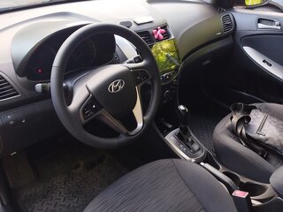 2015 Hyundai Solaris I Рестайлинг, оранжевый, 900000 рублей, вид 5