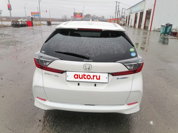 2019 Honda Shuttle II Рестайлинг, белый, 1349000 рублей - вид 4