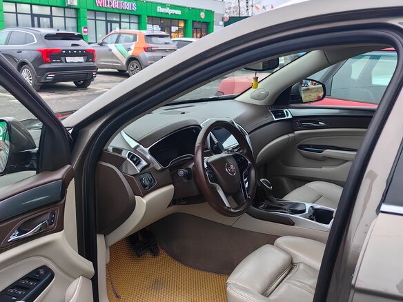 2014 Cadillac SRX II Рестайлинг, коричневый, 1550000 рублей - вид 3