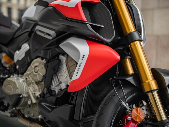 2026 Ducati Diavel V4, чёрный, 4890000 рублей - вид 6