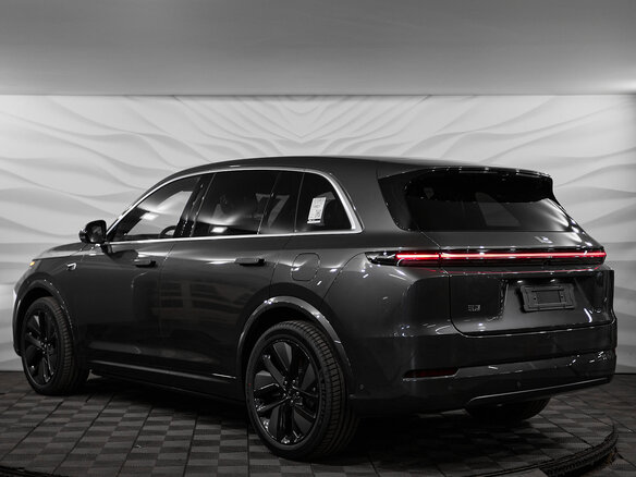 2025 Li Auto (Lixiang) L7 52.3 kWh I Рестайлинг, серый, 10690000 рублей - вид 5