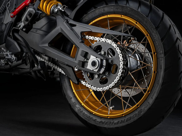 2026 Ducati Multistrada V4, зелёный, 3475000 рублей - вид 9