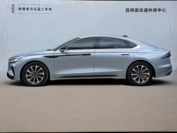 2025 Lincoln Z, серебристый, 4600000 рублей - вид 2