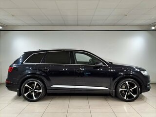 2019 Audi Q7 II (4M), чёрный, 4590000 рублей, вид 4