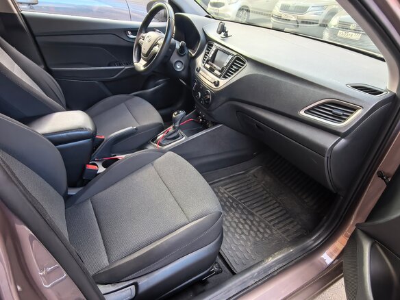 2018 Hyundai Solaris II, коричневый - вид 12