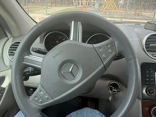 2005 Mercedes-Benz M-Класс 350 II (W164), серый, 1050000 рублей, вид 5
